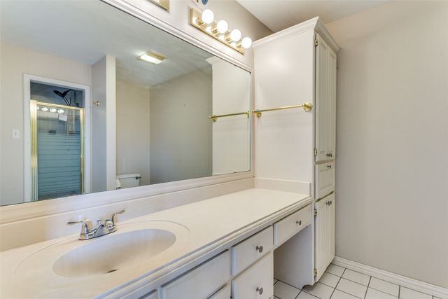 1309 Wedgewood Drive, Cleburne, TX 76033