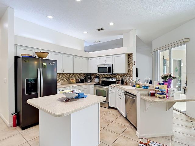 1216 WHITNEY DRIVE, Venice, FL 34292