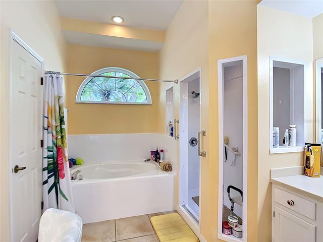 1216 WHITNEY DRIVE, Venice, FL 34292