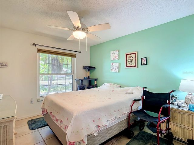 1216 WHITNEY DRIVE, Venice, FL 34292