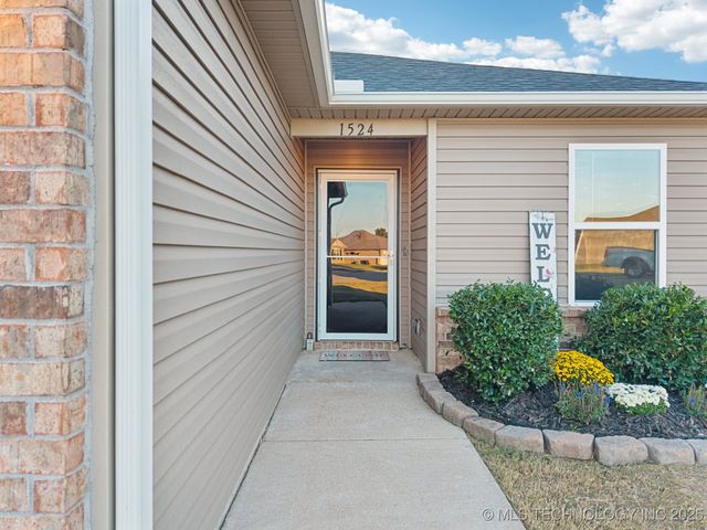 1524 S 29th Court, Broken Arrow, OK 74014