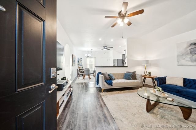 1524 S 29th Court, Broken Arrow, OK 74014