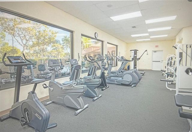 3140 Holiday Springs Boulevard 109, Margate, FL 33063