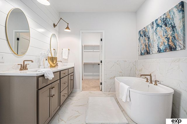 11052 S 218 Street, Gretna, NE 68028