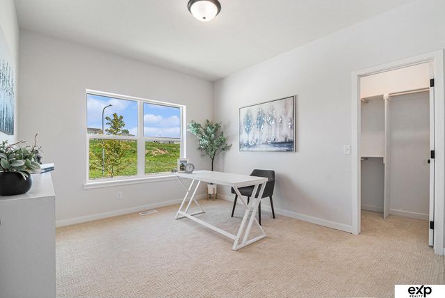 11052 S 218 Street, Gretna, NE 68028