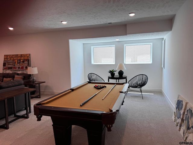 12605 Shepard Street, Papillion, NE 68138