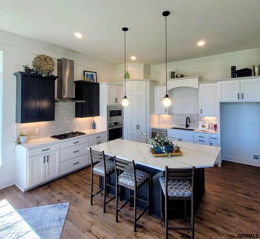 12605 Shepard Street, Papillion, NE 68138