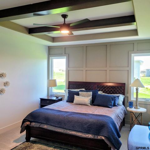 12605 Shepard Street, Papillion, NE 68138