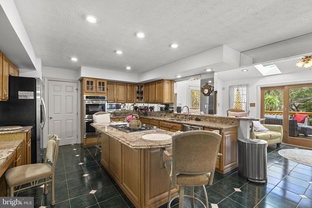 3260 PINE BLUFFS DR, Ellicott City, MD 21042