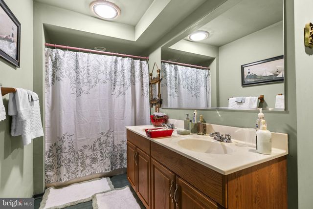 3260 PINE BLUFFS DR, Ellicott City, MD 21042