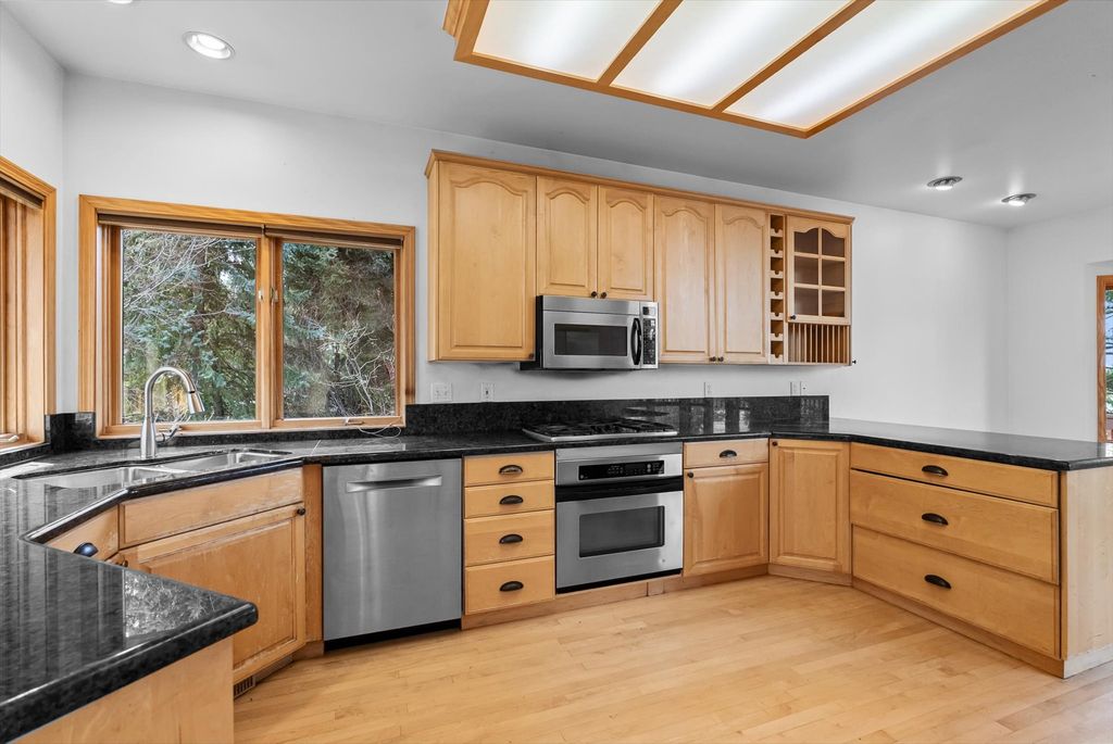 606/610 S Foys Lake Drive, Kalispell, MT 59901 photo 13