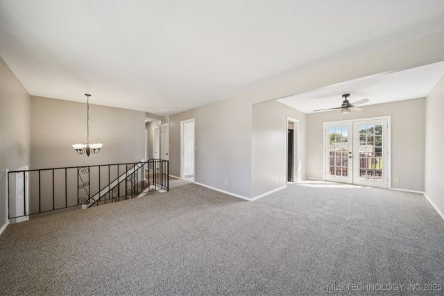 1206 Saddle Lane, Bartlesville, OK 74006