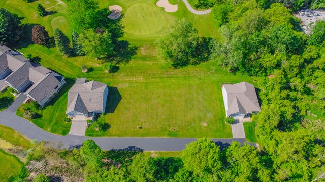 406 Vienna Lane, Fremont, MI 49412