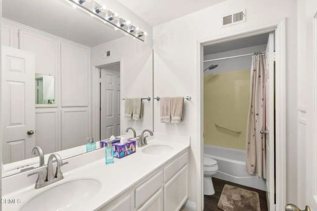 2661 Waverly Avenue, Camarillo, CA 93010