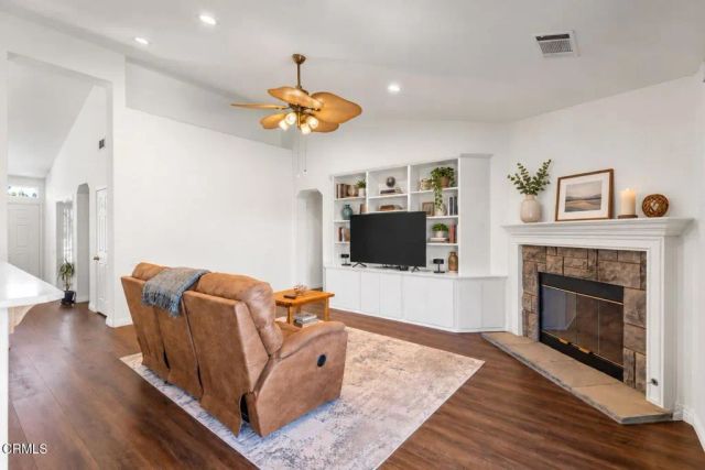 2661 Waverly Avenue, Camarillo, CA 93010