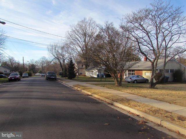 7305 CHARLOTTE ST, Springfield, VA 22150