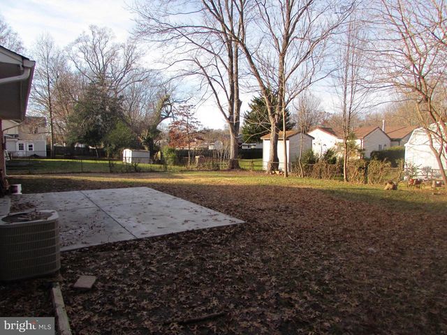 7305 CHARLOTTE ST, Springfield, VA 22150