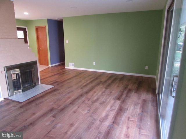 7305 CHARLOTTE ST, Springfield, VA 22150