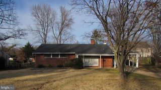 7305 CHARLOTTE ST, Springfield, VA 22150