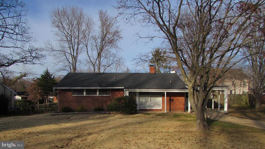 7305 CHARLOTTE ST, Springfield, VA 22150