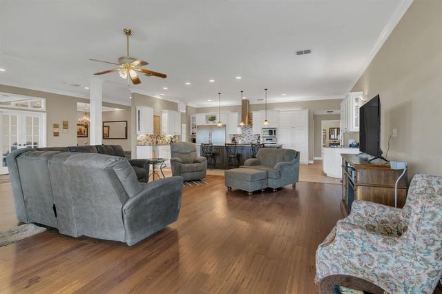 327 Saddle Club Road, Weatherford, TX 76088
