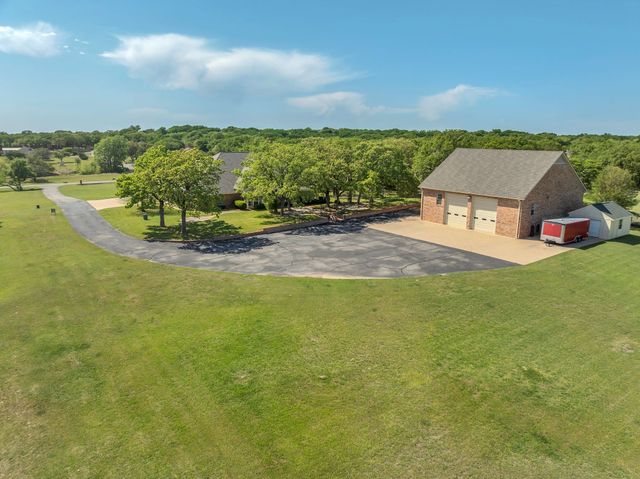 327 Saddle Club Road, Weatherford, TX 76088