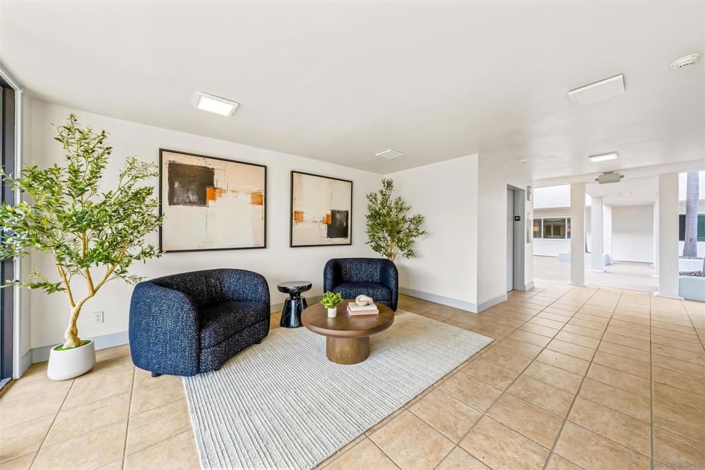 1030 Robinson Ave 208, San Diego, CA 92103 — photo 5
