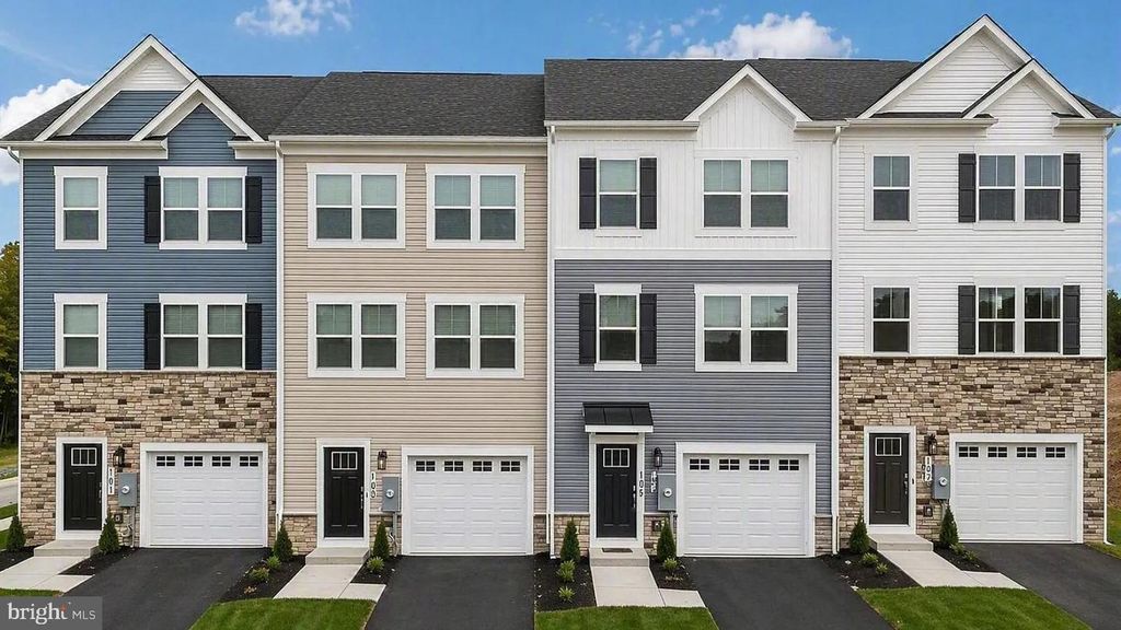 143 WILLETT HOLLOW ST, Stephens City, VA 22655