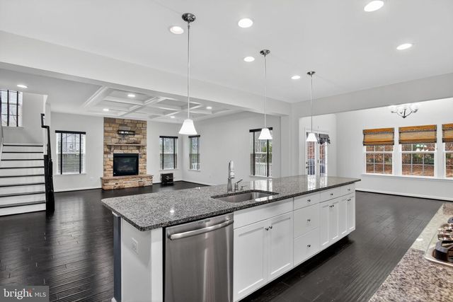 4401 WEEJUN LOOP, Woodbridge, VA 22192