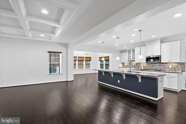 4401 WEEJUN LOOP, Woodbridge, VA 22192