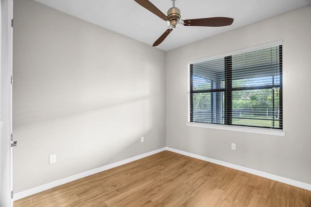 4483 Spruce Lane, Oakland Park, FL 33309