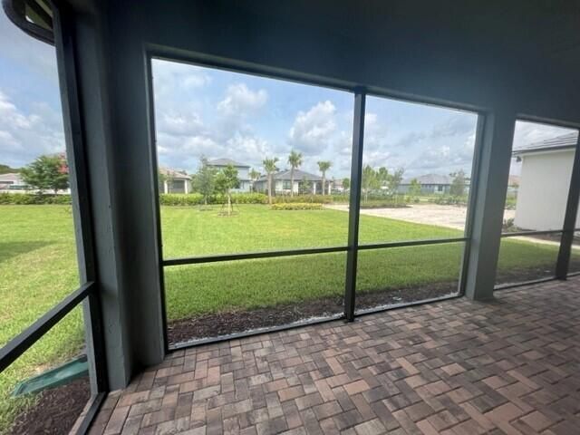 4483 Spruce Lane, Oakland Park, FL 33309