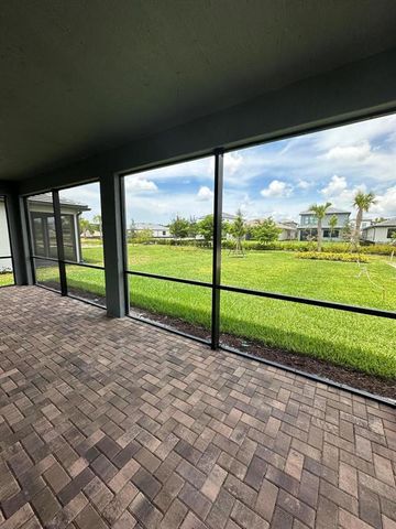 4483 Spruce Lane, Oakland Park, FL 33309