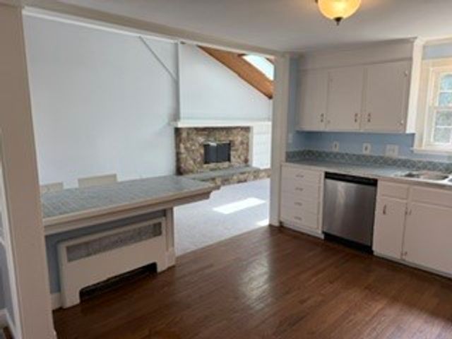 26 Black Creek Lane, Warwick, RI 02888