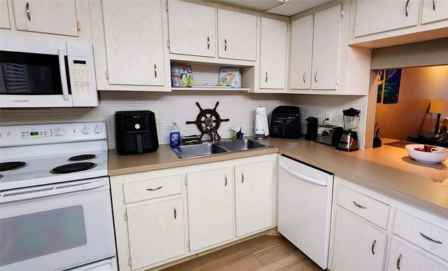 4108 LA COSTA COVE, Bradenton, FL 34210