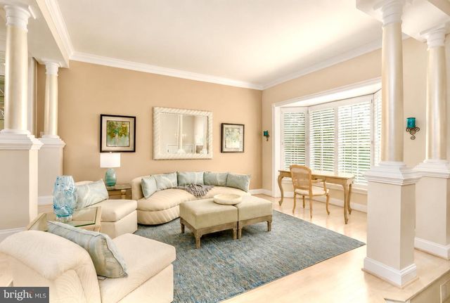 2164 WOLFTRAP CT, Vienna, VA 22182