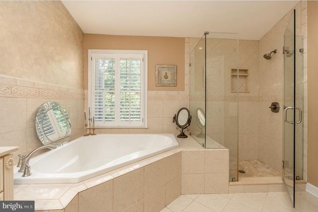 2164 WOLFTRAP CT, Vienna, VA 22182