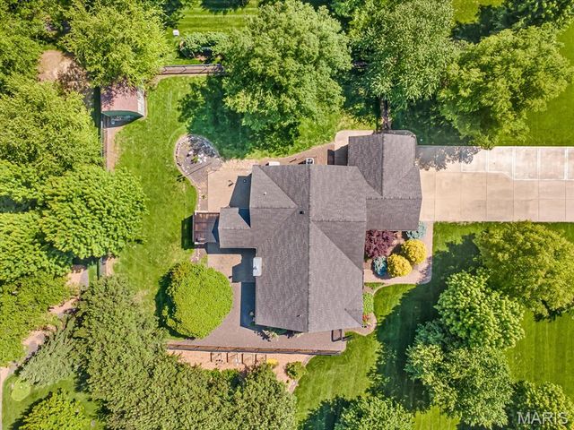 4192 Laurel Oak Lane, Smithton, IL 62285