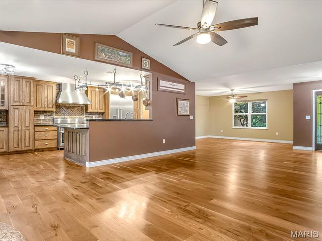 4192 Laurel Oak Lane, Smithton, IL 62285