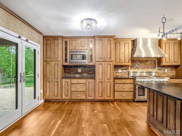 4192 Laurel Oak Lane, Smithton, IL 62285