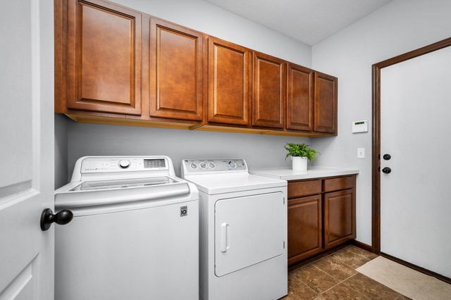9531 Declaration Drive, Chanhassen, MN 55317