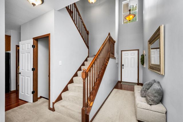 9531 Declaration Drive, Chanhassen, MN 55317