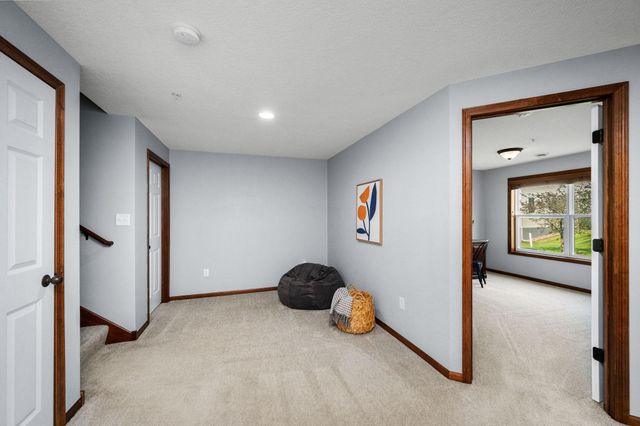 9531 Declaration Drive, Chanhassen, MN 55317