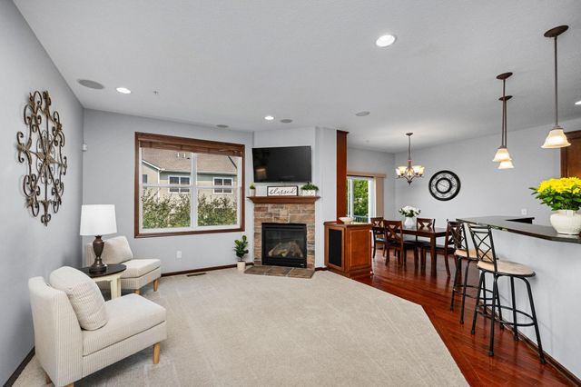 9531 Declaration Drive, Chanhassen, MN 55317