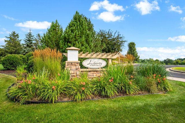 9531 Declaration Drive, Chanhassen, MN 55317