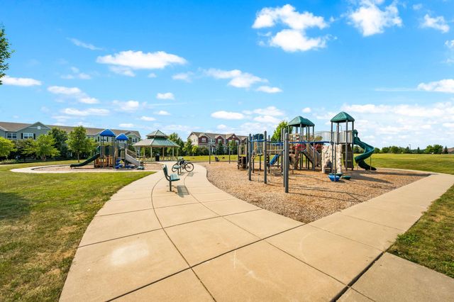 9531 Declaration Drive, Chanhassen, MN 55317