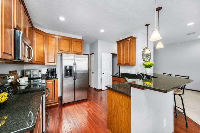 9531 Declaration Drive, Chanhassen, MN 55317
