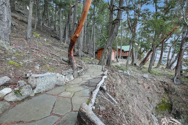 5 Smugglers Rowe, Henry Island, WA 98250