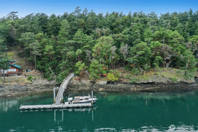 5 Smugglers Rowe, Henry Island, WA 98250