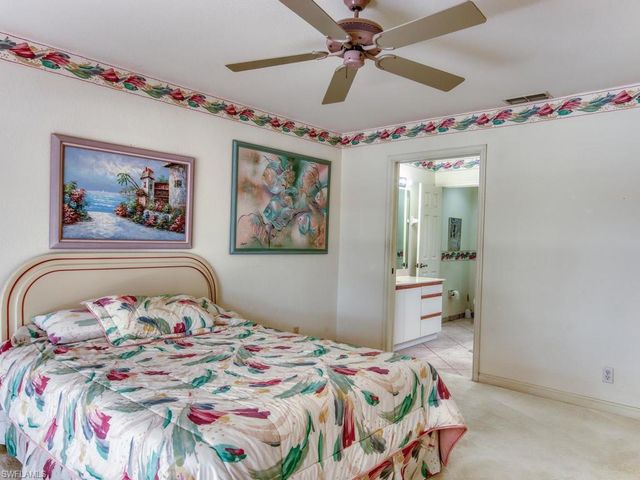 2462 Hidden Lake DR 208, Naples, FL 34112